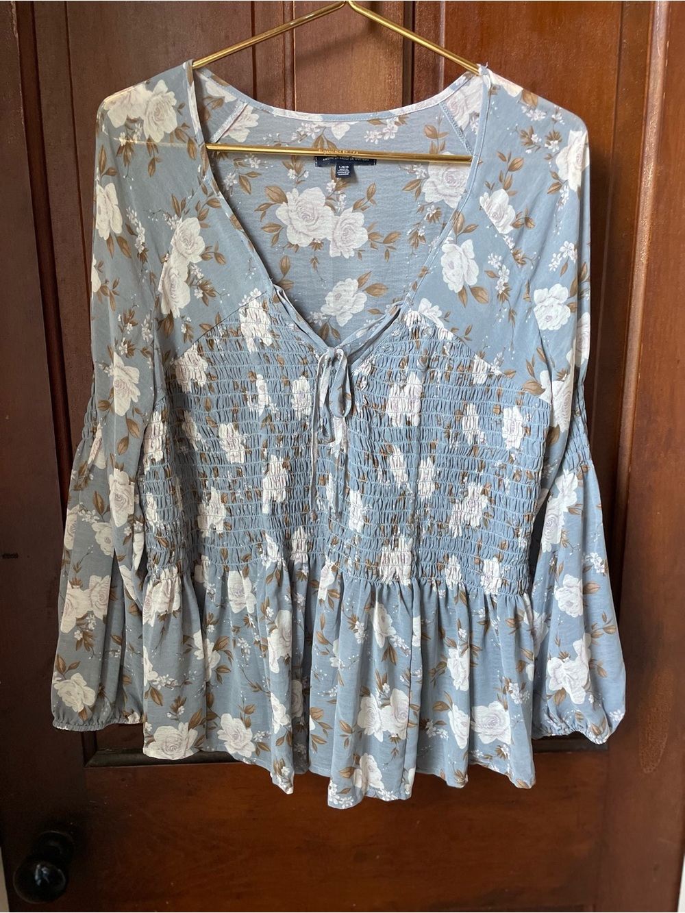 American Eagle women’s large long sleeve thin floral top